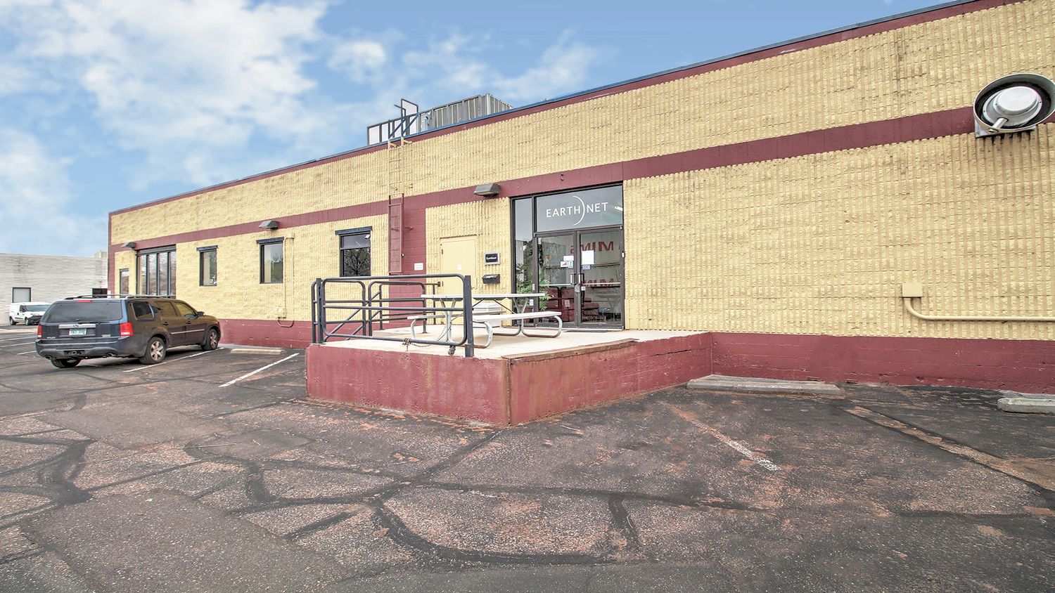 Office Flex Space For Lease / Sale: 4735 Walnut St, Boulder, CO 80301
